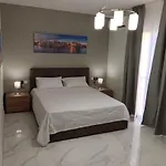 Skyline Court