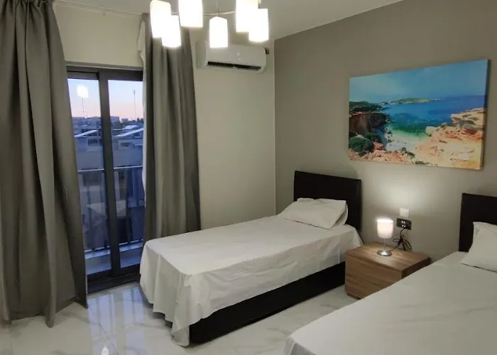 Skyline Court Hal Ghaxiak